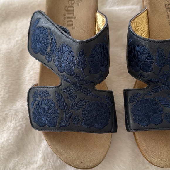 Alegria Navy Blue Leather floral Embroidered Slide Sandals 38 8/8.5 - Picture 2 of 8